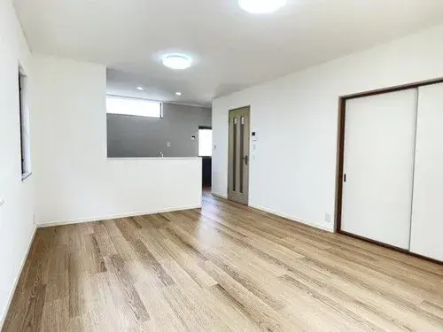 4LDK Property Yokkaichi City Mie Prefecture (9)