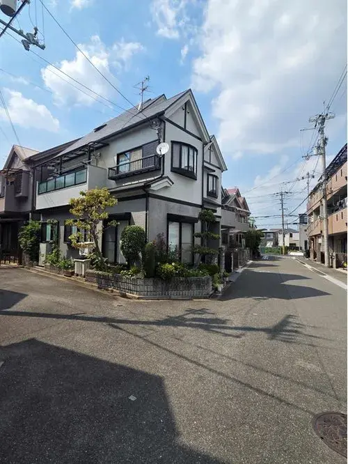 Akiya in Osaka