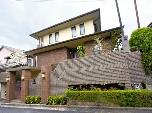 Akiya in Osaka