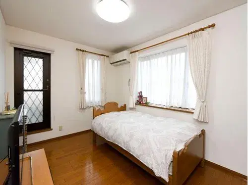5LDK+S Property Hirakata City Osaka (11)