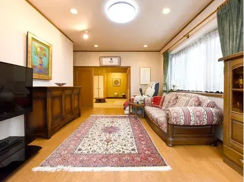 5LDK+S Property Hirakata City Osaka (6)