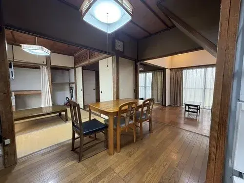 Hiroshima Prefecture Onomichi City 7-Bedroom Property (10)