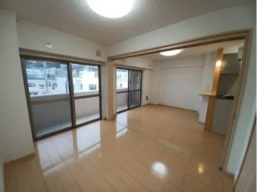 2LDK Ginowan City Okinawa Prefecture (11)