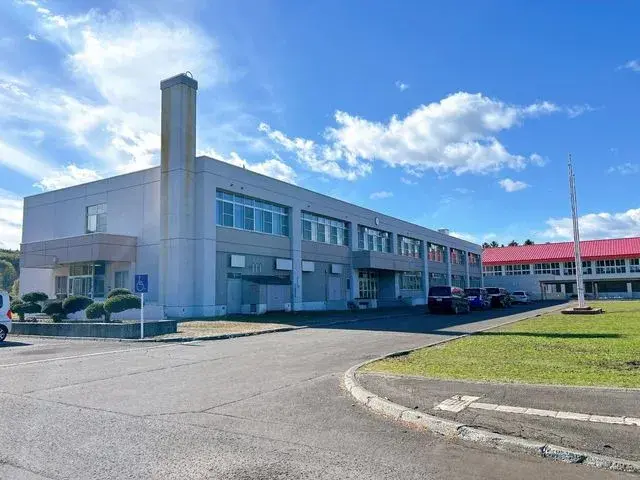 2LDK Property Takinoe-cho, Monbetsu-gun, Hokkaido (3)