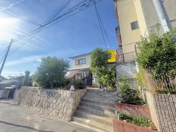Akiya in Osaka