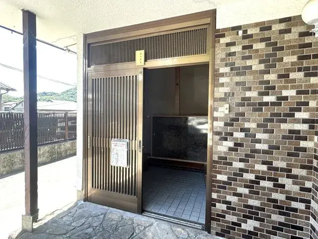 5DK Kure City Hiroshima Prefecture (2)