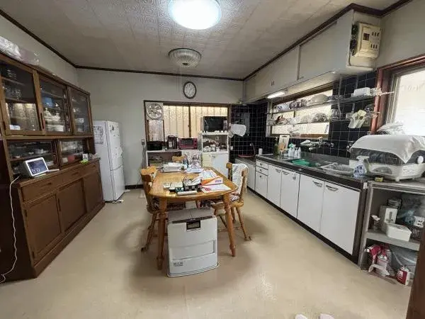 Ehime Prefecture Niihama City 5DK Property (16)