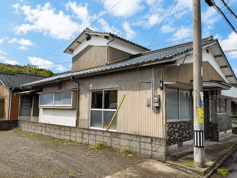 Akiya in Oita