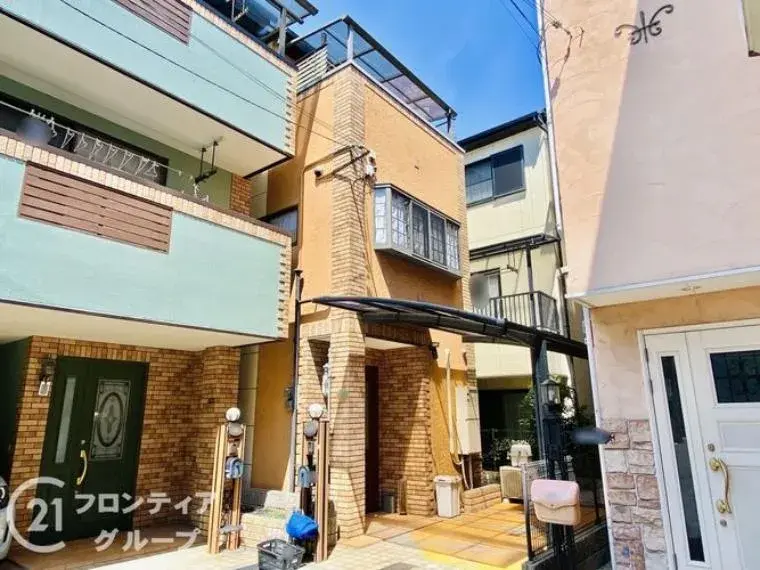 Akiya in Osaka