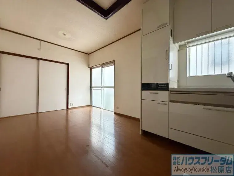 6DK Property Matsubara City Osaka Prefecture (3)