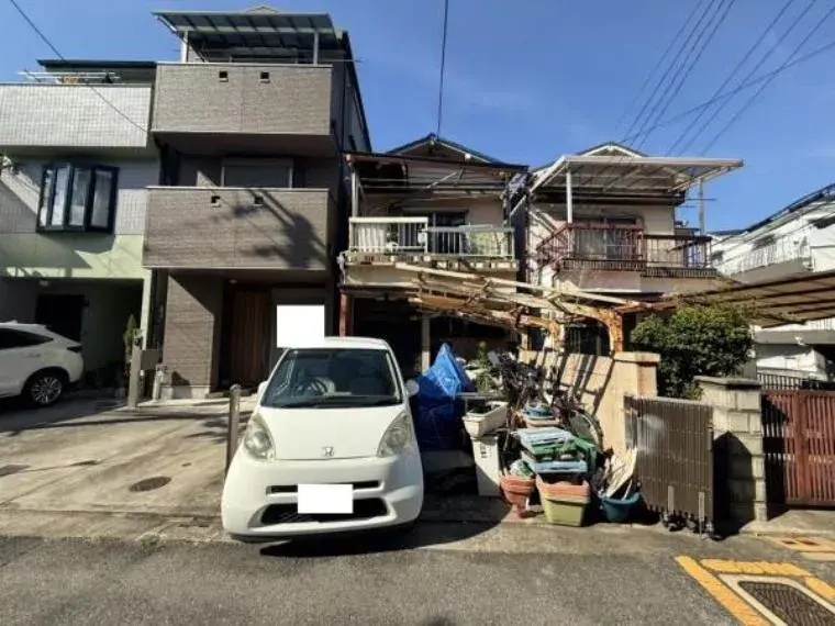 Akiya in Osaka