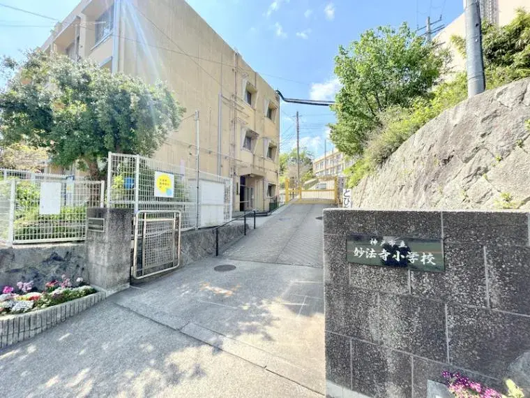 6LDK House Kobe City Hyogo (19)