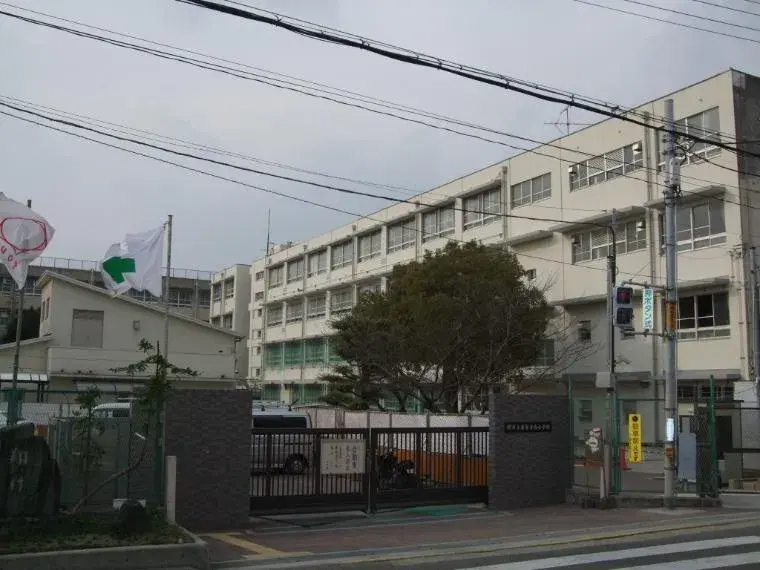 Akiya in Osaka
