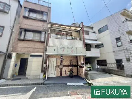 Akiya in Osaka