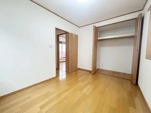 2LDK+S Property Izumisano City Osaka (6)
