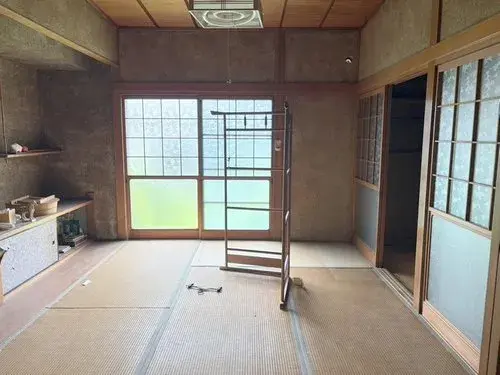 5DK Niihama City Ehime Prefecture (5)