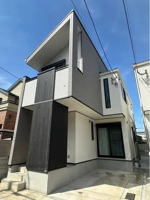 Akiya in Fukuoka