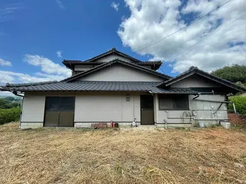 Akiya in Saga