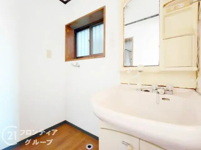4SLDK Property Neyagawa City Osaka Prefecture (21)
