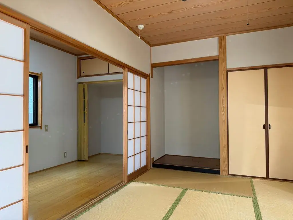 5LDK Property Tondabayashi City Osaka Prefecture (18)