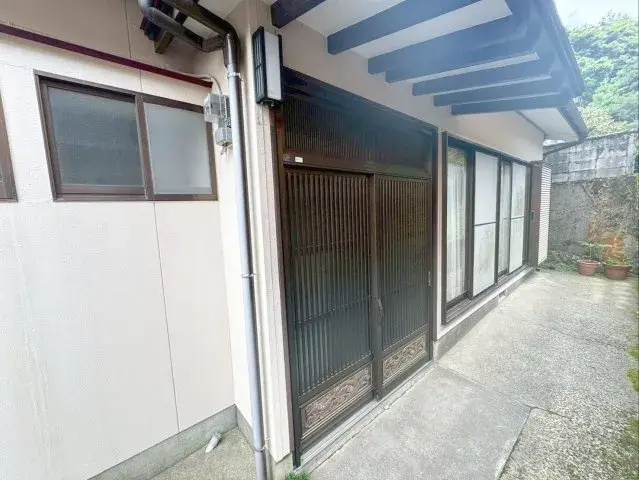 Slide 5