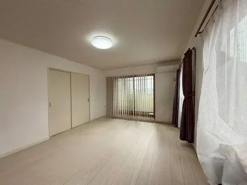 4DK مدينة كورياما محافظة فوكوشيما (15)