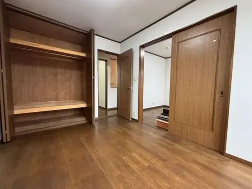 Chiba Prefecture Abiko City 6-Bedroom Property (12)