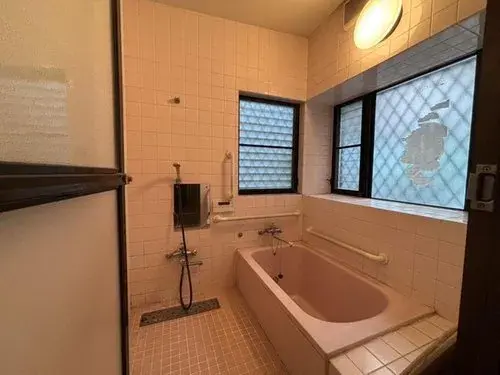 Chiba Prefecture Abiko City 6-Bedroom Property (16)
