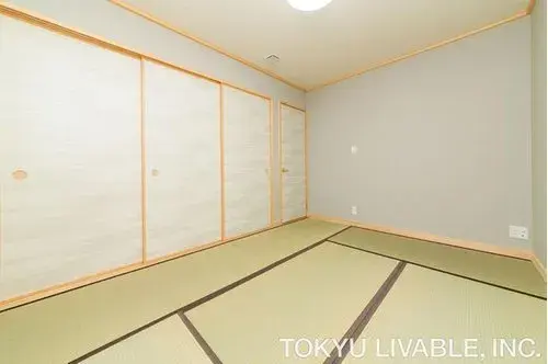 3LDK+S Kohoku Ward, Yokohama, Kanagawa Prefecture (11)