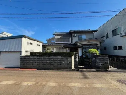Akiya in 長岡市