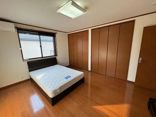4LDK Property in Yao City, Osaka Prefecture (4)