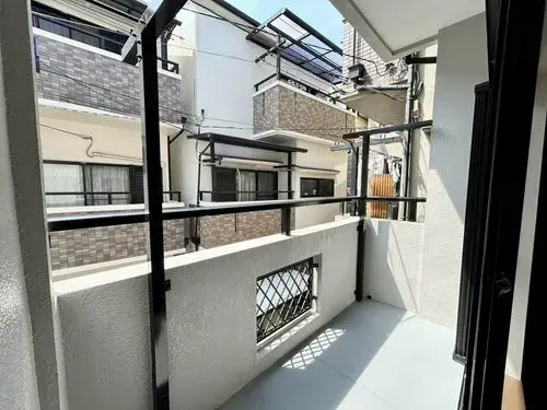 Akiya in Osaka