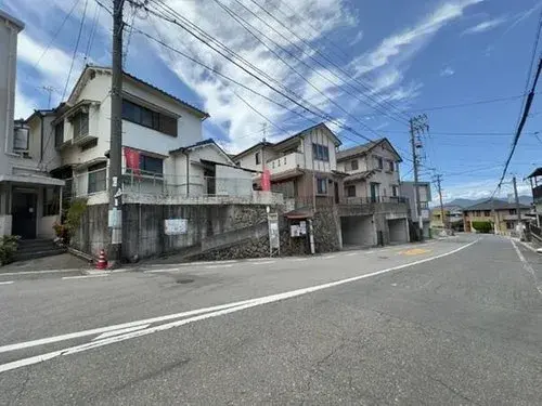 Akiya in 呉市