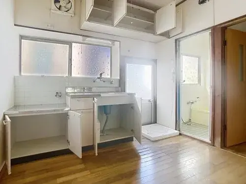 Yamaguchi Prefecture Shimonoseki City 3 Bedroom Property (8)