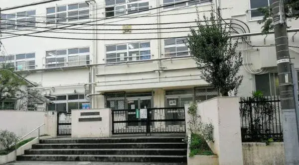 一室一厅一厨房产 涩谷区 东京都 (25)
