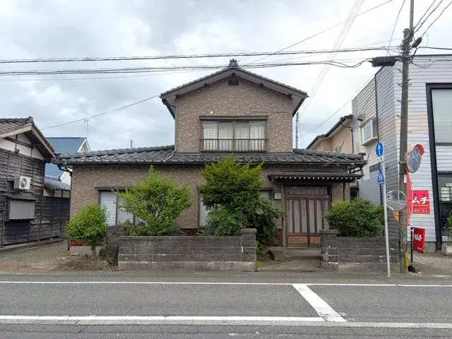 Akiya in 五泉市