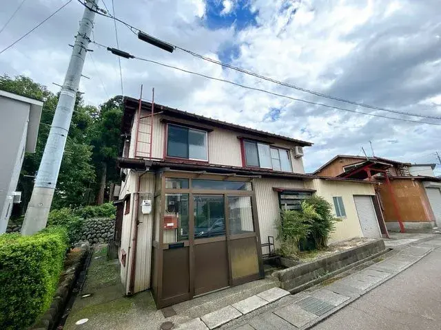 Akiya in Niigata