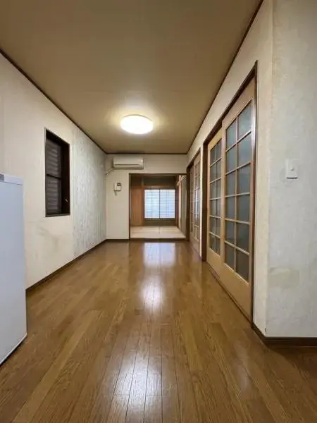 4LDK Property Neyagawa City Osaka Prefecture (8)