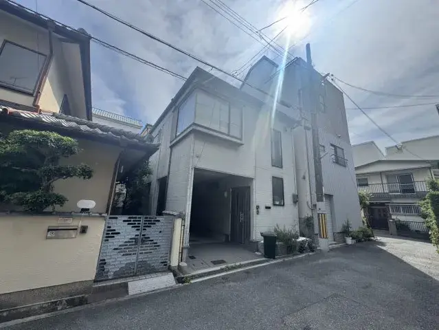 Akiya in Osaka