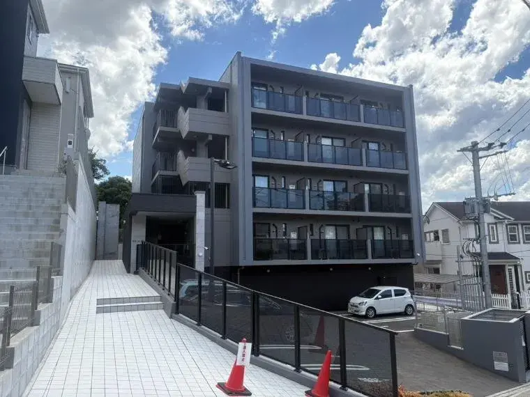Akiya in Fukuoka