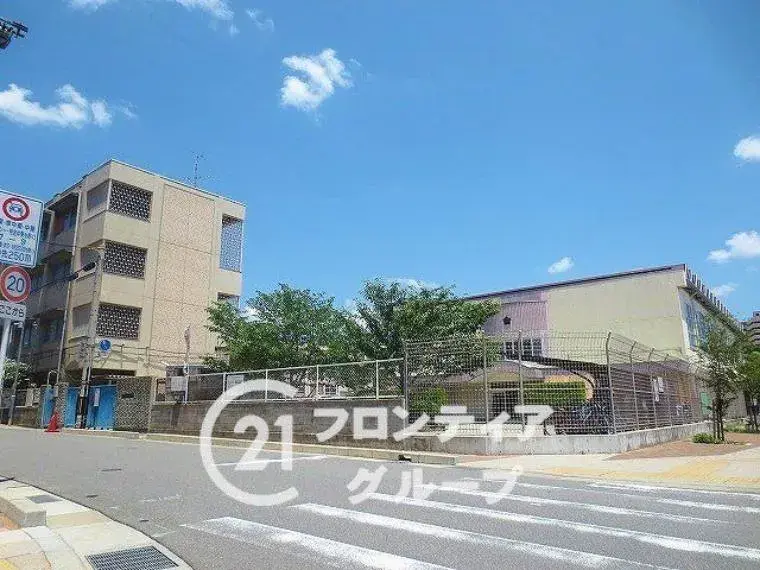 4LDK Ville de Neyagawa Préfecture d'Osaka (2)