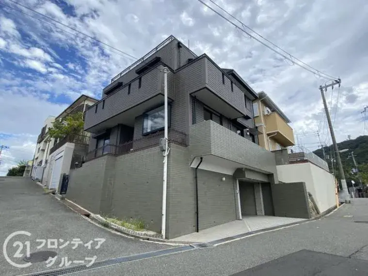 4SLDK Property Tarumi-ku, Kobe City Hyogo Prefecture (3)