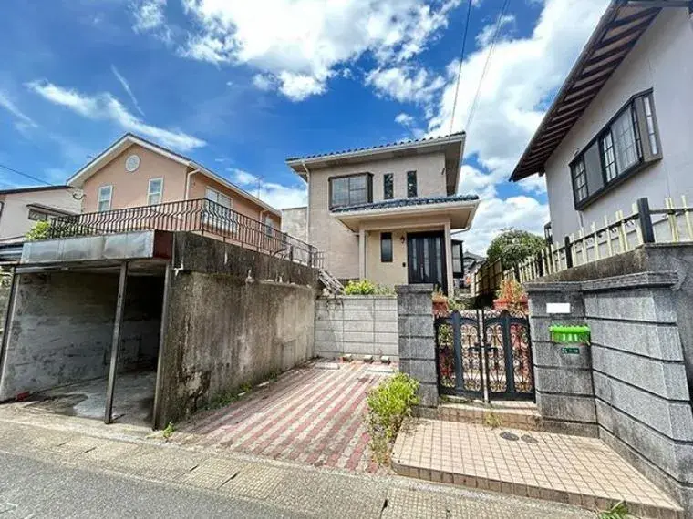 Akiya in 太宰府市