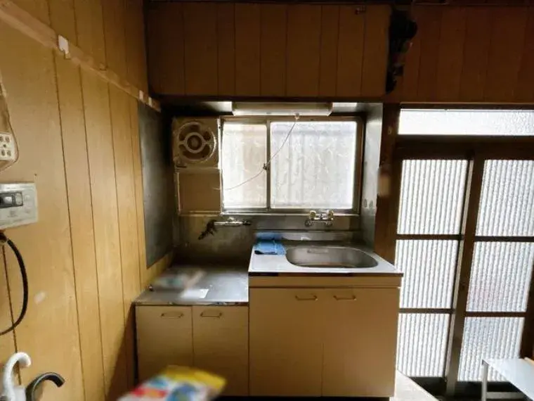 2SK مدينة Shijonawate محافظة Osaka (15)