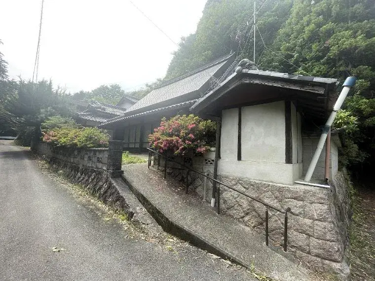 奈良県桜井市8寝室物件 (2)