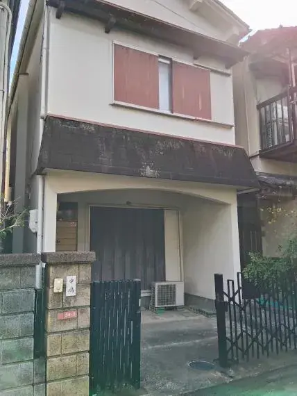 Akiya in Osaka