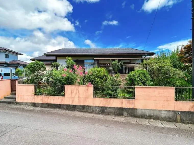 3LDK Property Kadogawa-cho Higashiusuki-gun Miyazaki Prefecture (6)