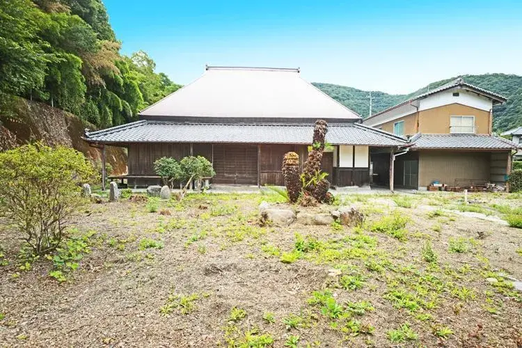 Akiya in Tokushima
