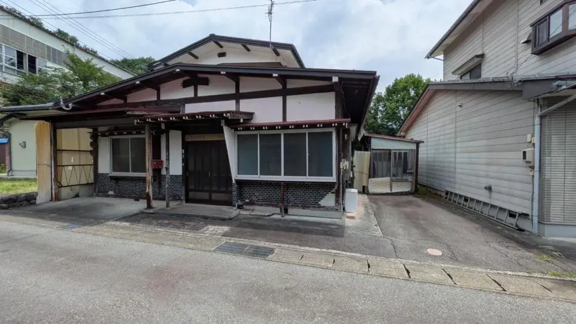Akiya in Gifu