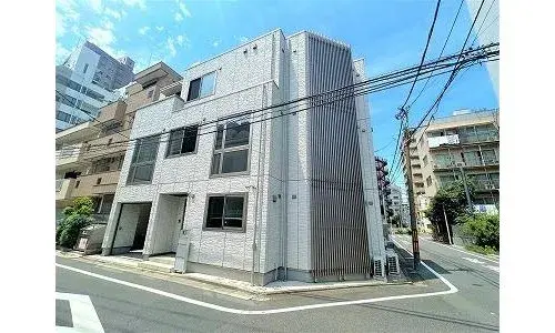 Akiya in Tokyo